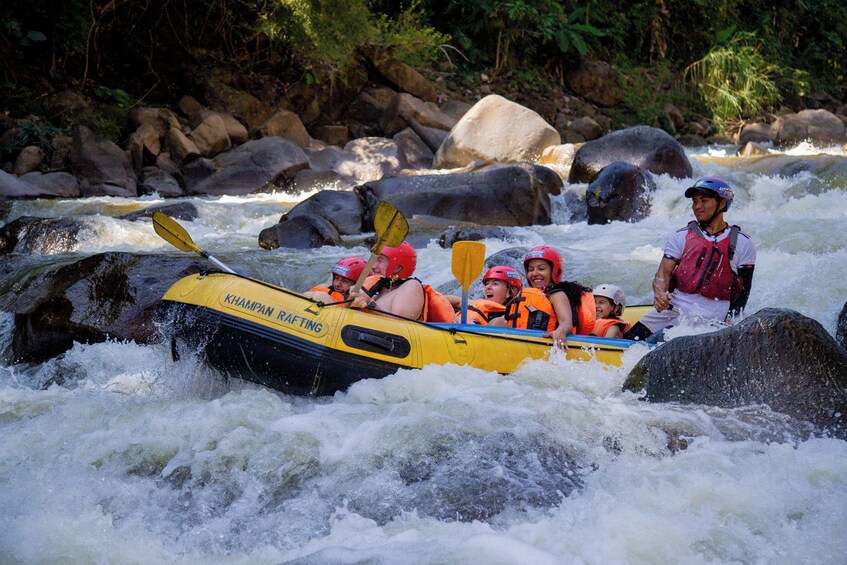 Chiang Mai Mae Taeng River Adventure Whitewater Rafting + Thai Buffet 3