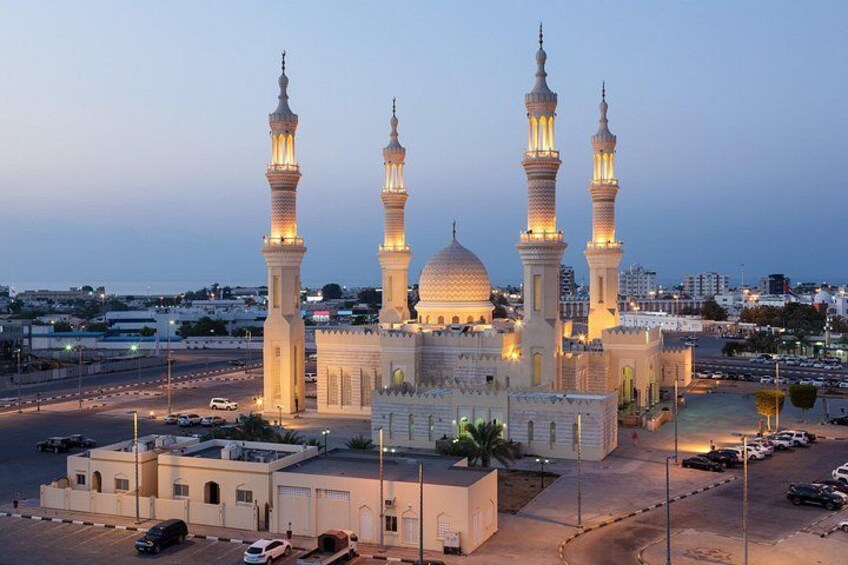 Explore Ras Al-Khaimah: A Guided Walking Tour 3