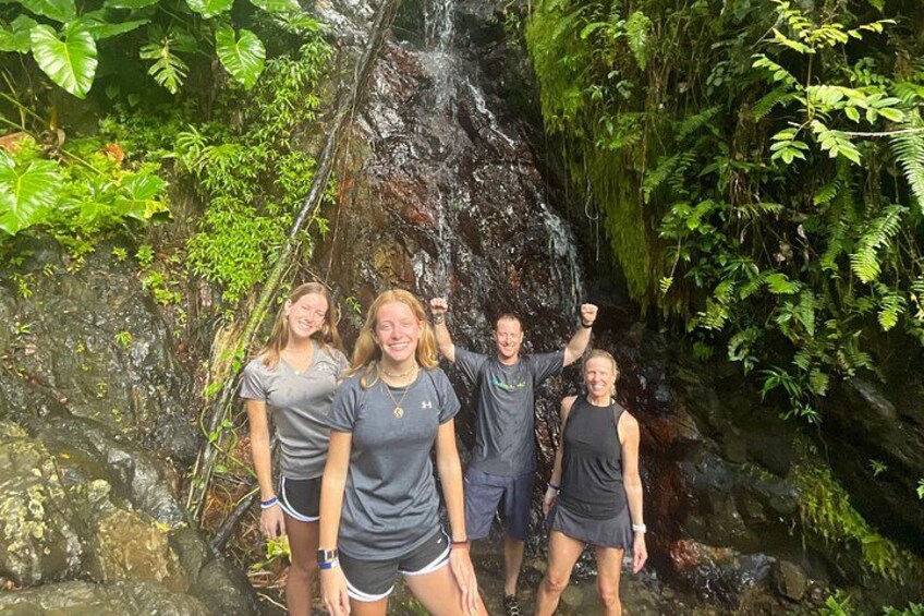 El Yunque Tour with Luquillo Lunch Stop and Transport: 6 ppl Max 4
