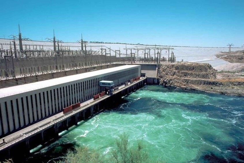 A hydroelectric dam with a river flowing through it. 2