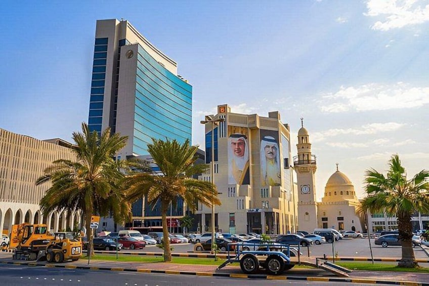 Bab al bahrain 1