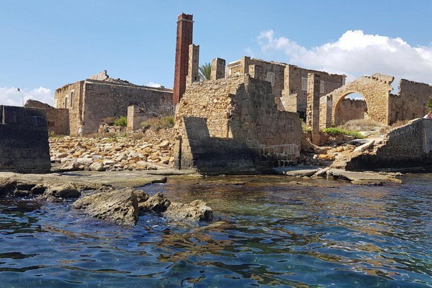 SicilyBoats Avola : Plemmirio, caves Syracuse, snorkeling traps 4