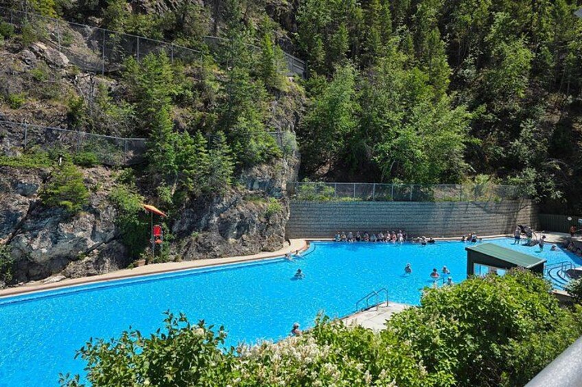 Redium Hot springs 1