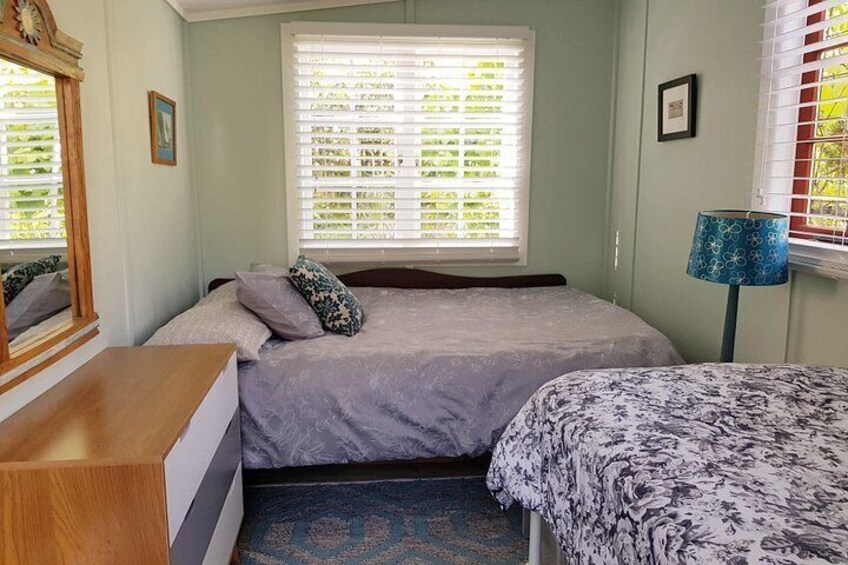 Twin garden room 2