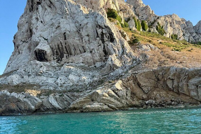 Guided paddle excursion EN the coves DE Marseille 4