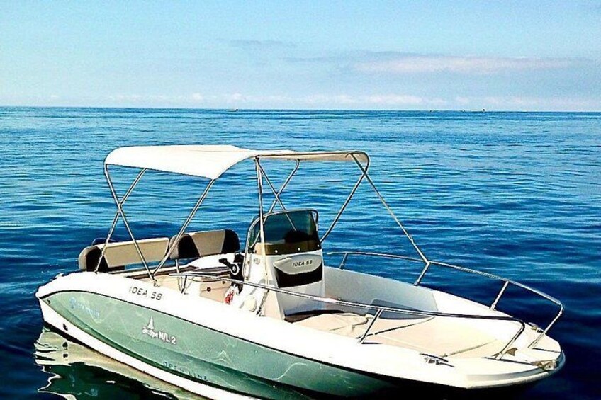 Private Boat Tour of the Amalfi Coast with Aperitif 4