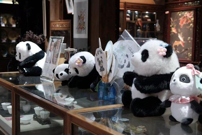 Chengdu-Create your OWN Cultural souvenir-With TEA and Snacks 3