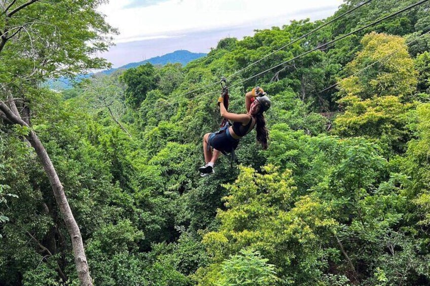 Ziplining at nohoch che'en 1