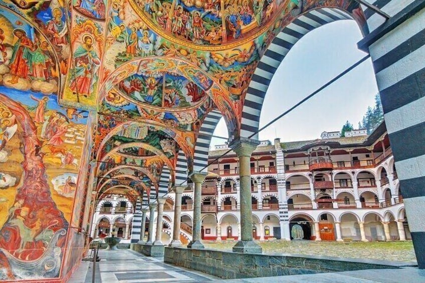 13-Day Romania & Bulgaria private Tour from Sofia | UNESCO sites 2