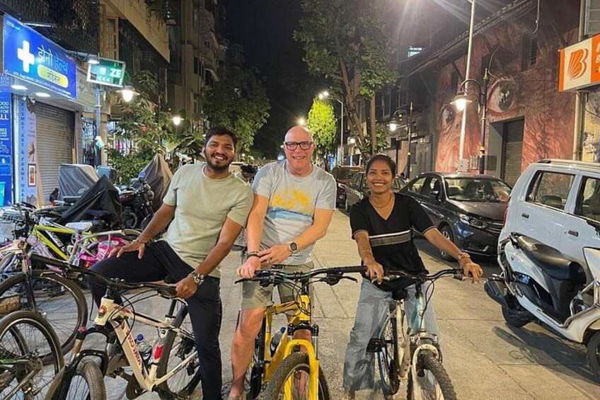 Guided Bike Tour of Mumbai's 10+ Highlights 1