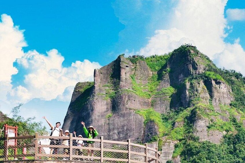 1-Day Guilin Danxia Landscape Tour Bajiaozhai Geopark 2