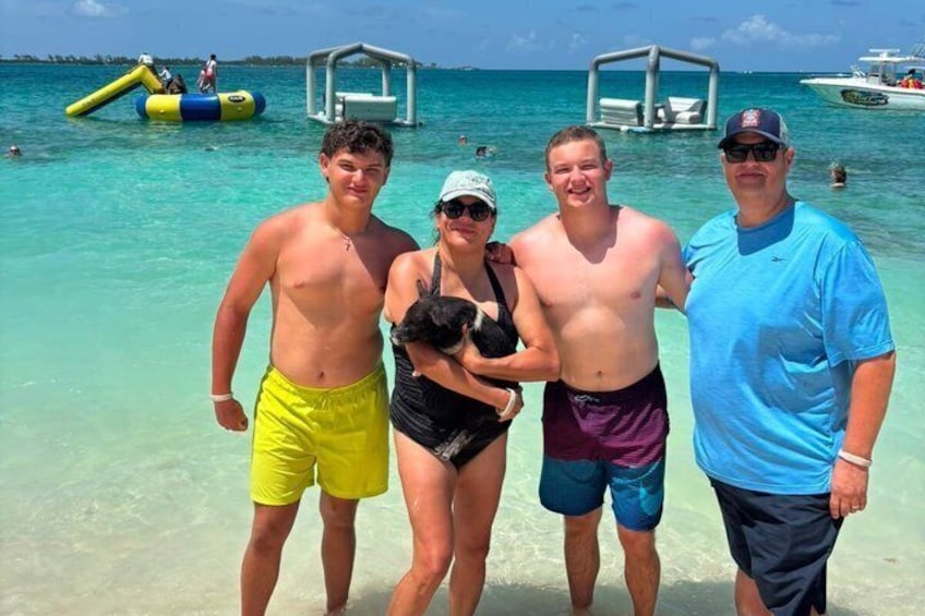 Nassau 3 Island Private Boat Tour Pigs, Turtles & Snorkeling 3