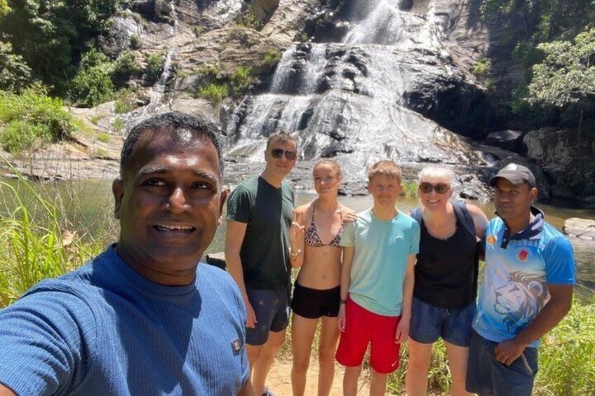 8 Days Private Roundtrip Tour with Driver 4