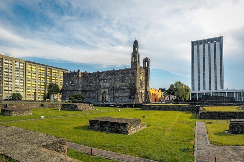 Plaza de las Tres Culturas 3