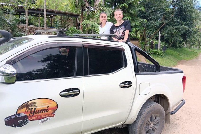 Ride At The Back of The Ute Like The Locals 5