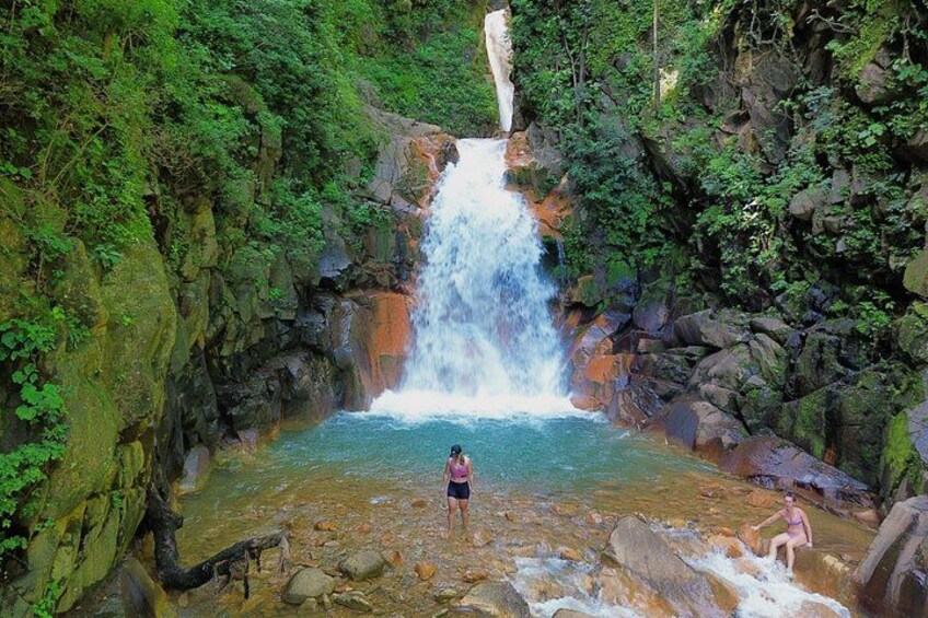 Explore Falls, Sloths and Bridge in Fortuna de Bagaces... 4