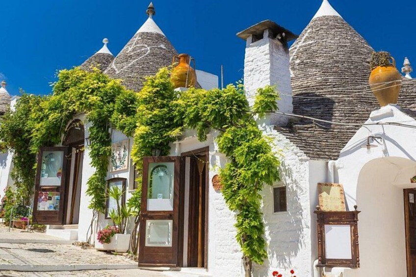 Small Group Guided Tour in 4 Amazing Towns of Puglia From Bari 5