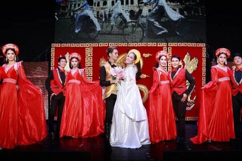Siam Dragon Cabaret Show Tickets in Chiang Mai 4