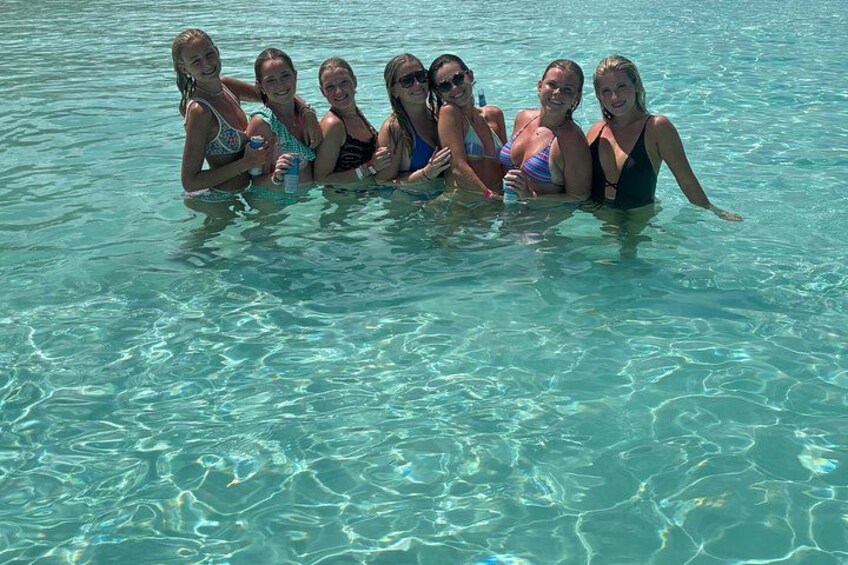#1 Rated 4 Hour Private Rose Island Tour Beach Snorkeling Turtles 1