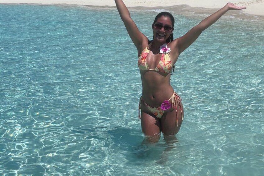 #1 Rated 4 Hour Rose Island Private Tour Beach Snorkeling Turtle 3