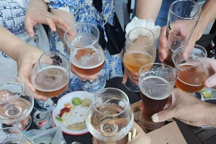 Explore Craft Beer at Beer Phobe Tasting Class in Busan 1