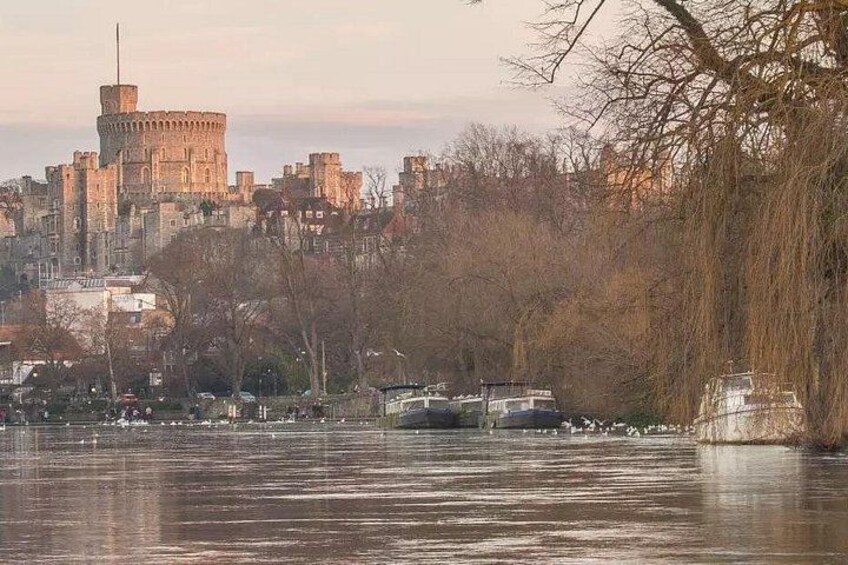 The Royal Town of Windsor: A Self-Guided Walking Tour 5