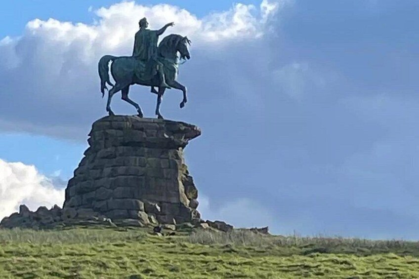 The Royal Town of Windsor: A Self-Guided Walking Tour 4