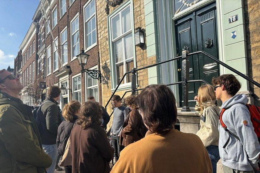 The Hague 4