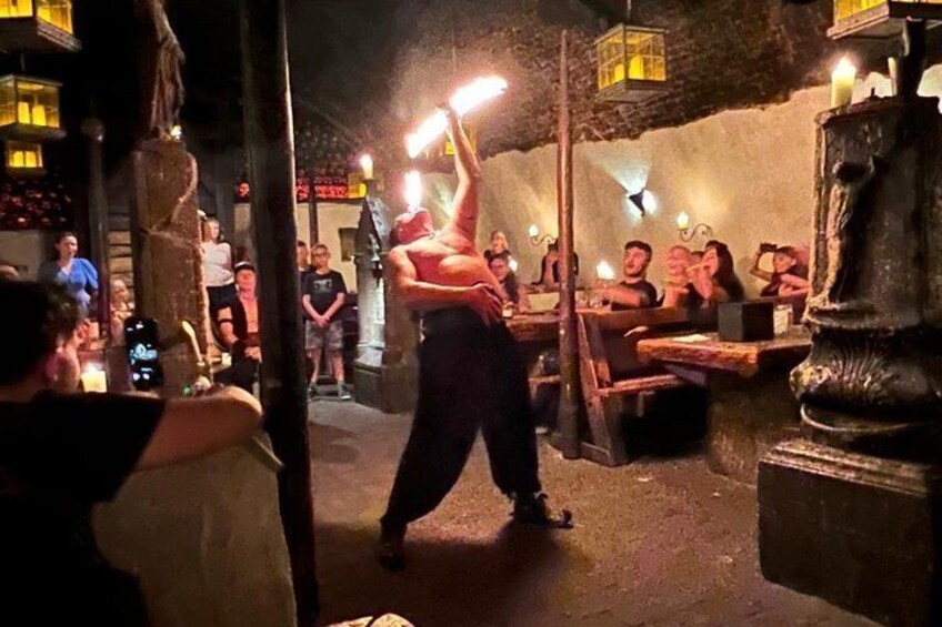 A night full of experiences - a medieval dinner show in Dětenice 4