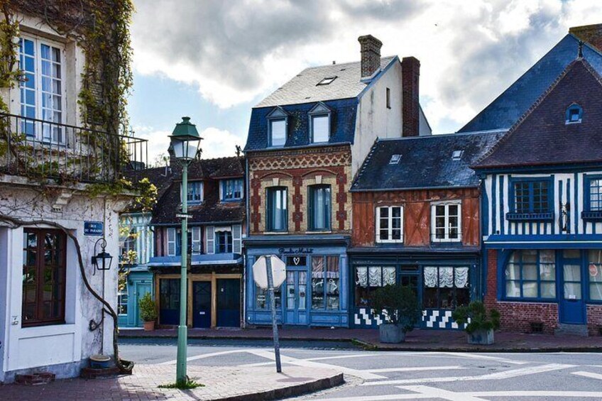 Stress-Free Honfleur & Deauville Shore Excursion from Le Havre 2