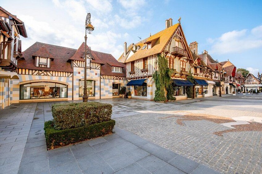 Stress-Free Honfleur & Deauville Shore Excursion from Le Havre 3