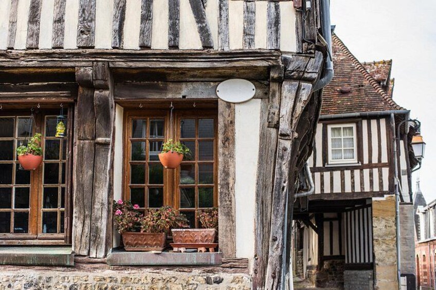 Stress-Free Honfleur & Deauville Shore Excursion from Le Havre 2