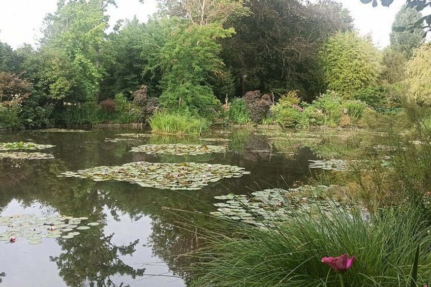 Audio-guided tour of Monet's house and gardens in Giverny 3