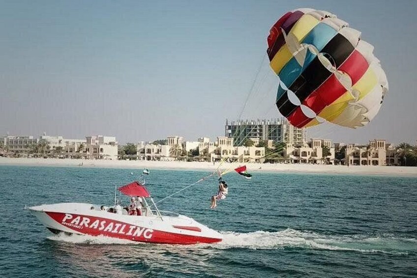 Parasailing 1