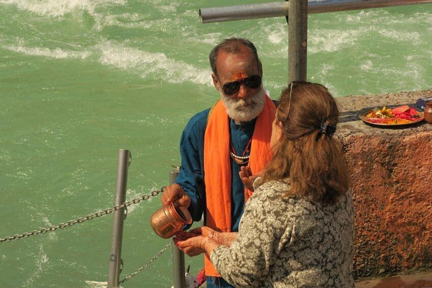 Ritual at Confluence of 2 rivers 2