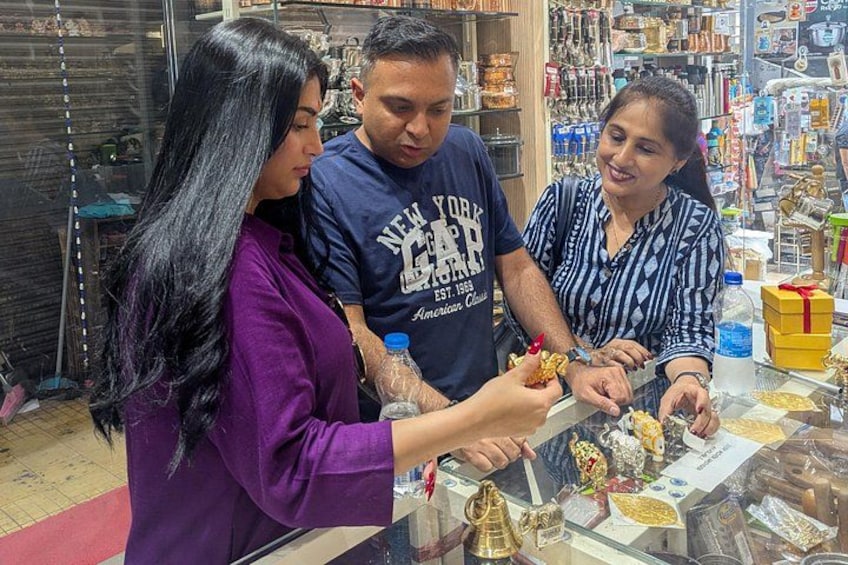 Guiding my guests to explore the markets for buying Souvenirs from india for their loved ones back home. 5
