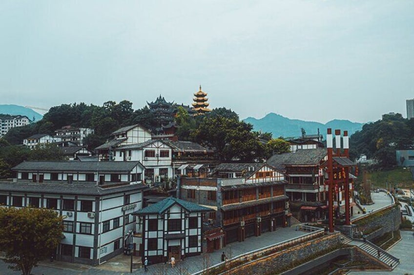 Chongqing Two Rivers Night Tour and Ciqikou Tour 2