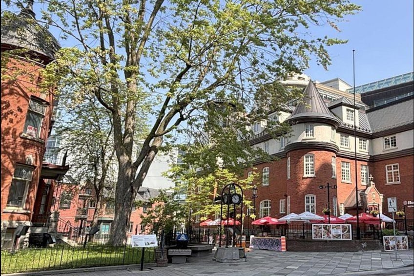Across the Ottawa River: A Self-Guided Audio Tour of Hull 4