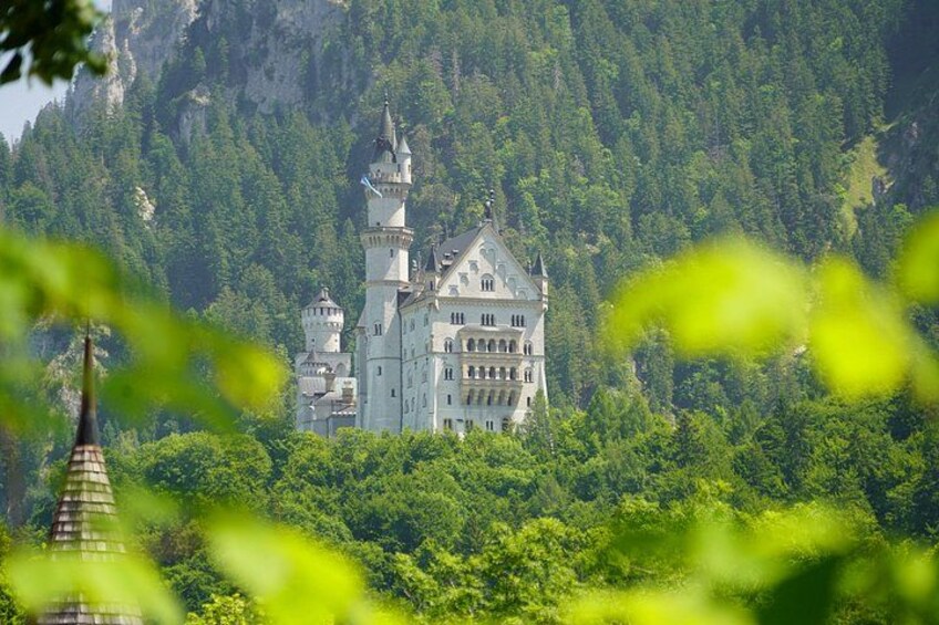 Neuschwanstein castle summer 2025 saison 3