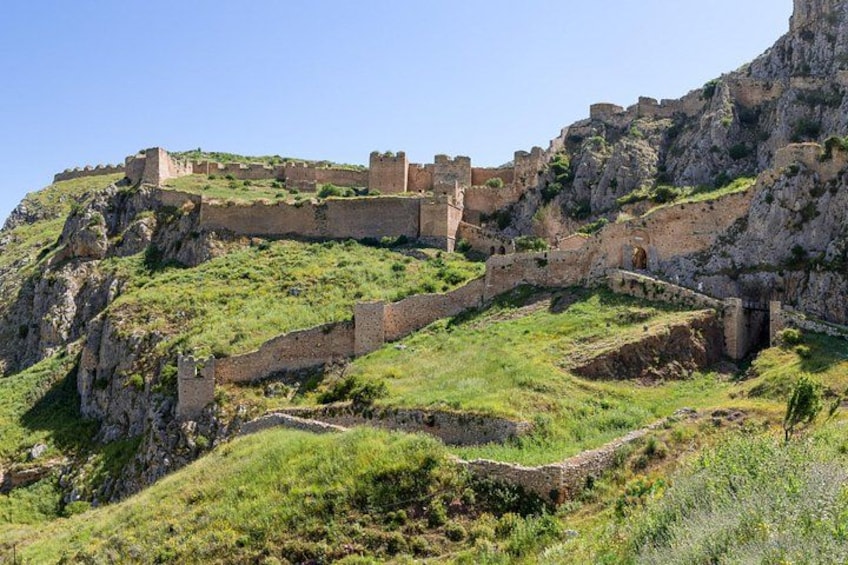 Mercedes Private Tour to Ancient Corinth and Corinth Canal 2