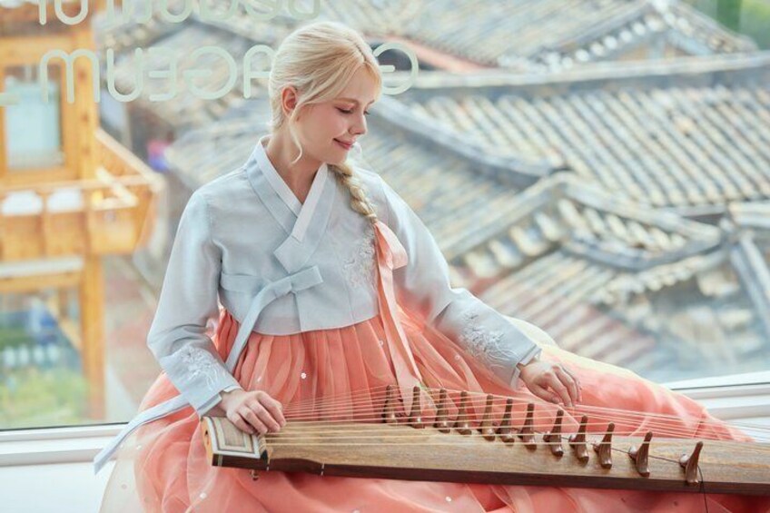 Authentic Korea Gayageum Experience in Hanbok- Bukchon Seoul 2