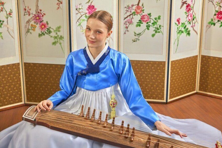 Authentic Korea Gayageum Experience in Hanbok- Bukchon Seoul 2