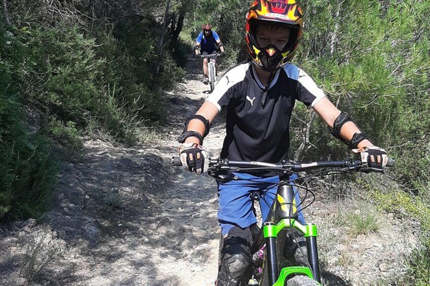 Dominate the Trails With the Basic MTB Course 3