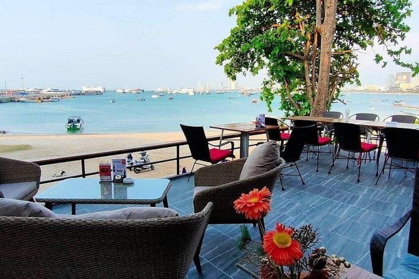Pattaya Floating Market, Mini Siam & Khao Chi Chan Private Tour 3