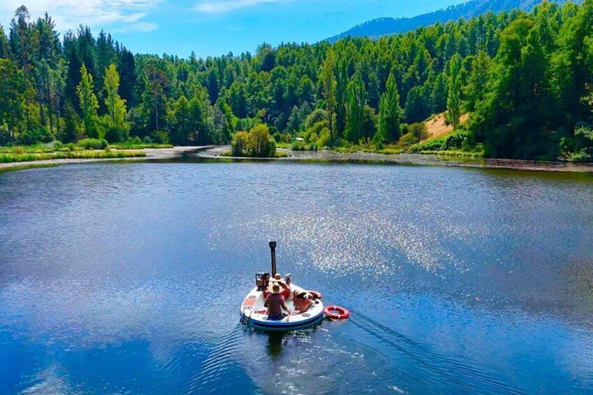 Tour in Self-drive Electric Hot Tub Boat Nestled in nature! 2