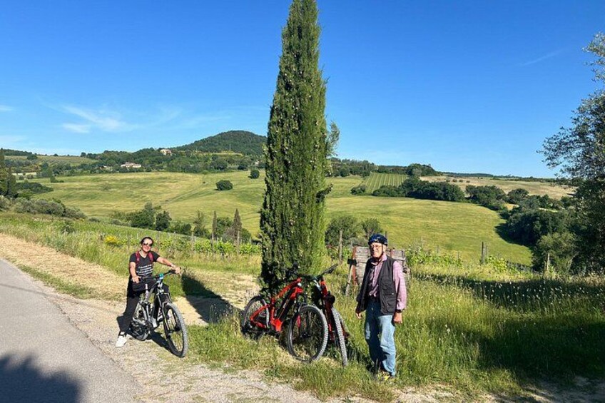 E-bike tour Montepulciano and Val d’Orcia with Guide 4