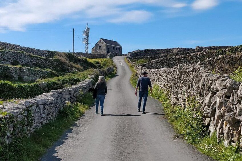 Explore the island on foot.. 3