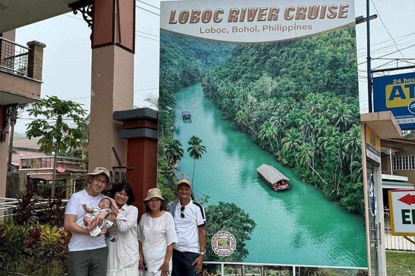 Chocolate Hills and Tarsier Day Tour in Bohol 2