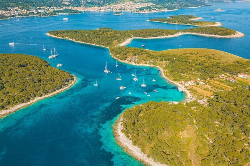 Private Boat Tour Hvar Brac and Pakleni islands 4