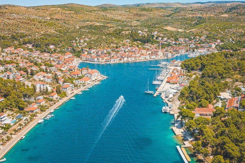 Private Boat Tour Hvar Brac and Pakleni islands 5